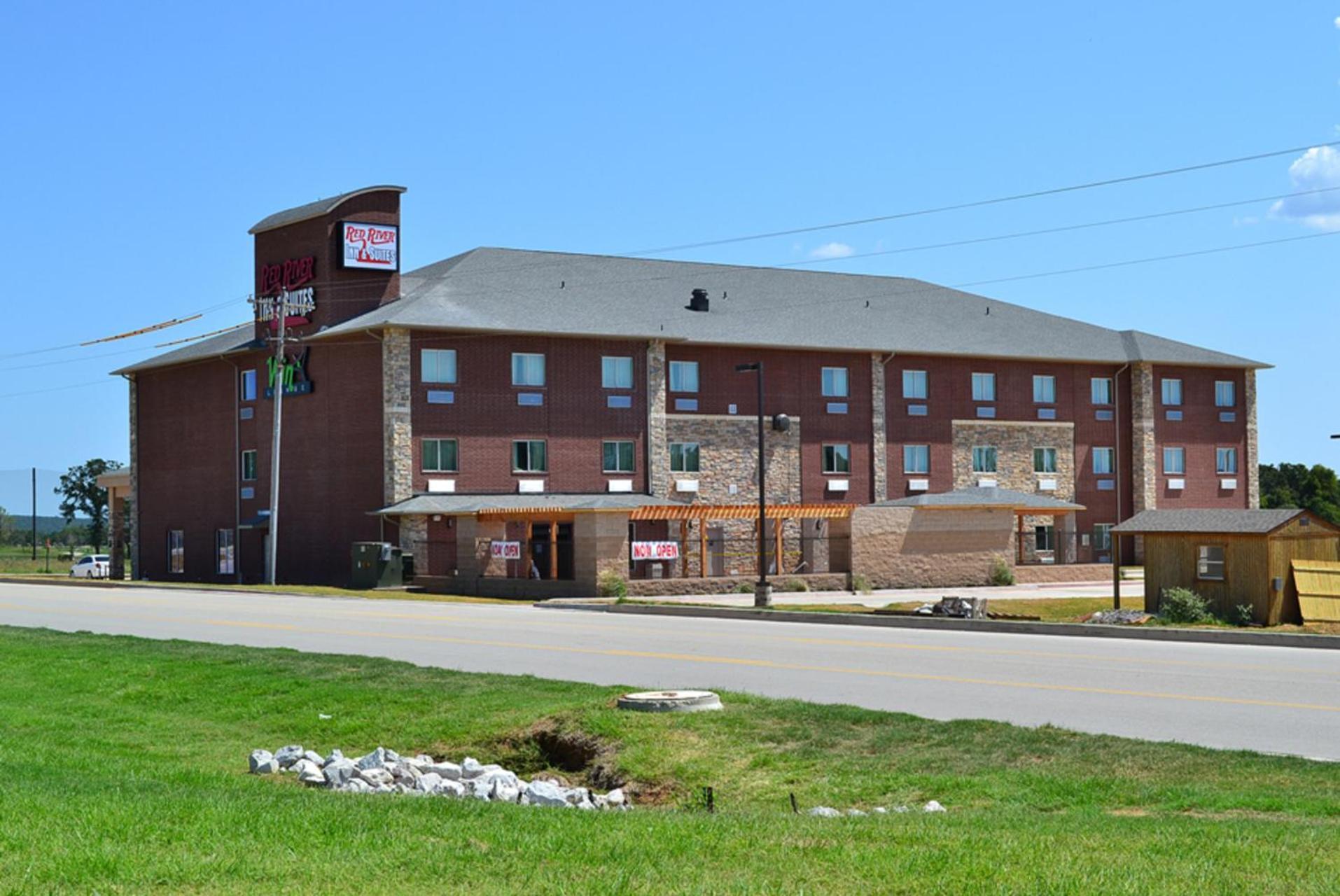 Red River And Hotel