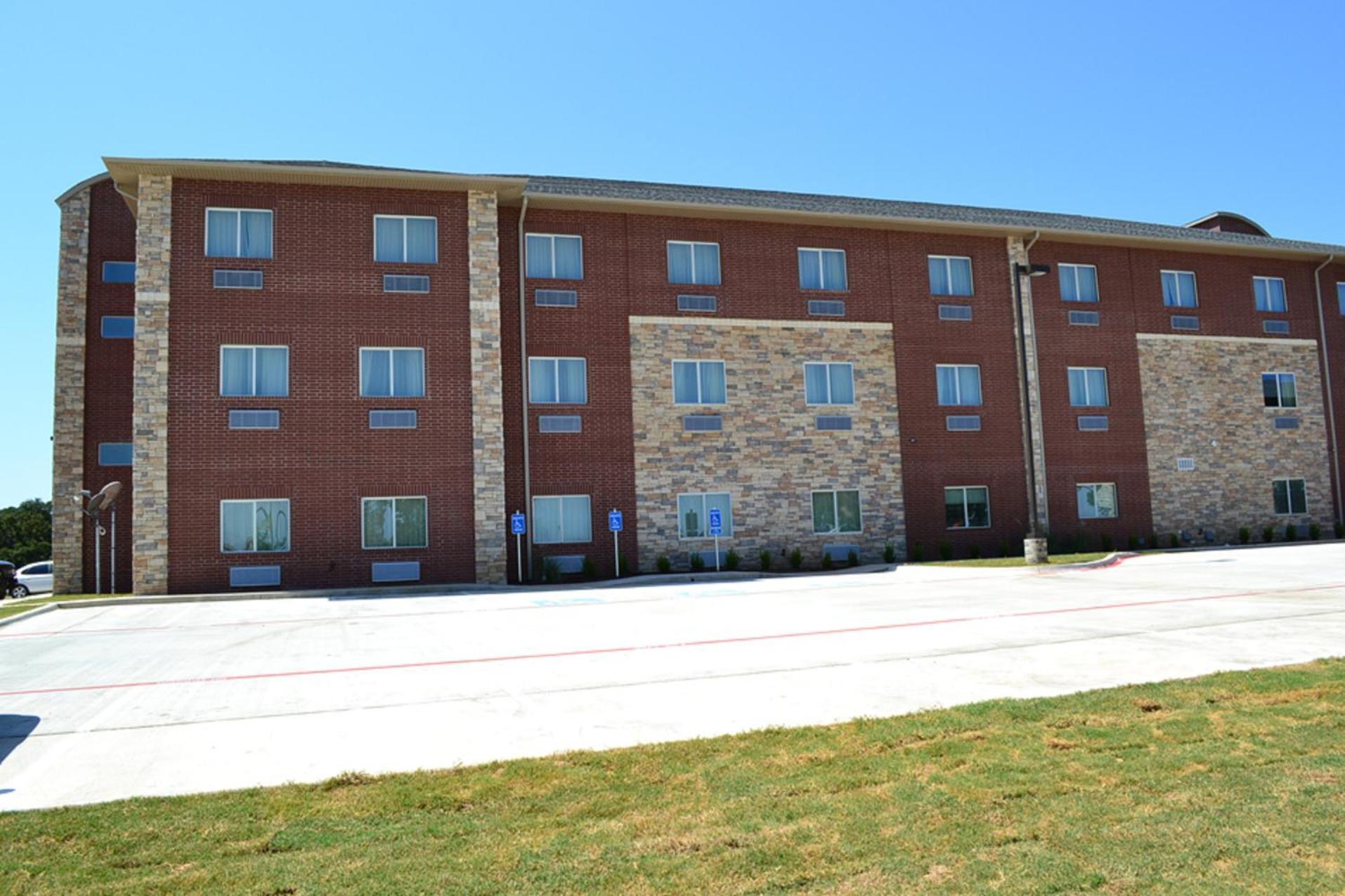 Hotel Red River And 2*