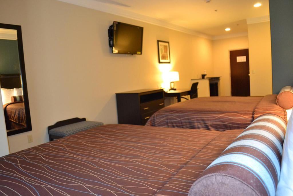 Red River And Hotel Thackerville